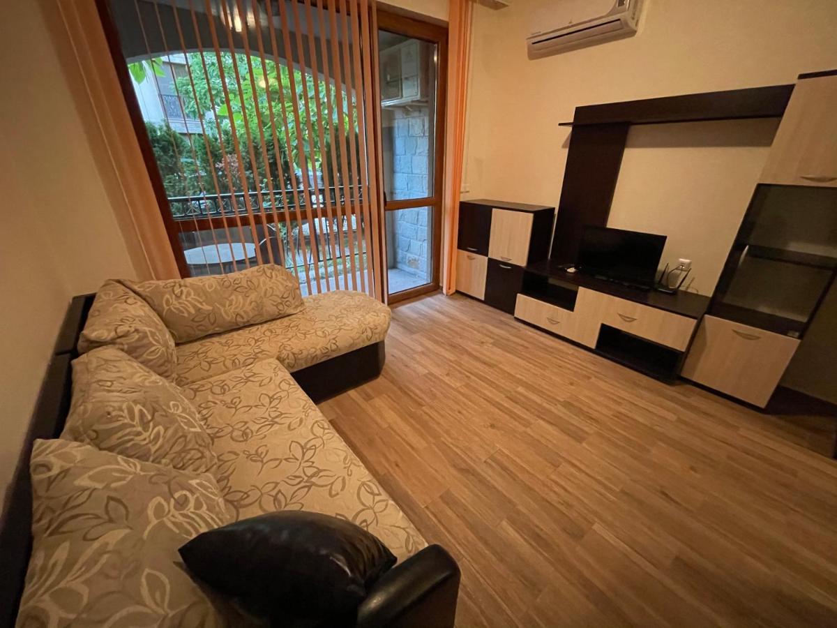 Menada Apartments In Cascadas Sunny Beach Room photo