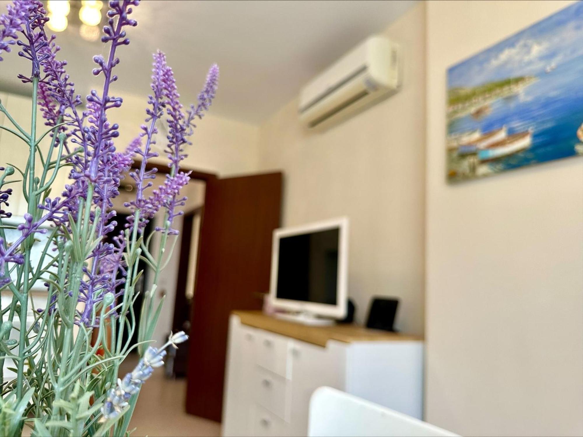 Menada Apartments In Cascadas Sunny Beach Room photo